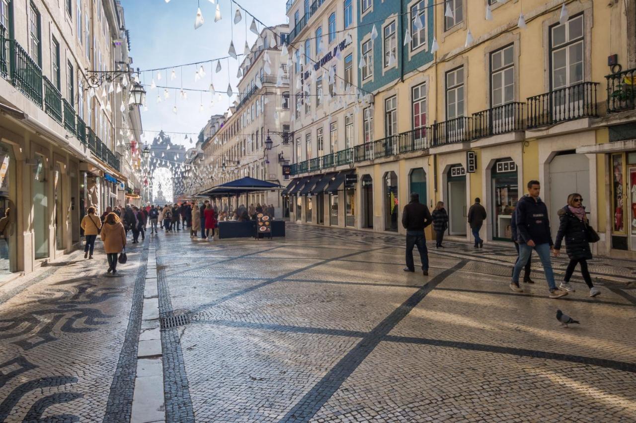 Nomad's Augusta Collection - Comfort * Lisbon